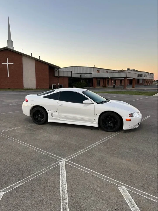 1996 Mitsubishi Eclipse 2nd Gen - Image 2 of 12