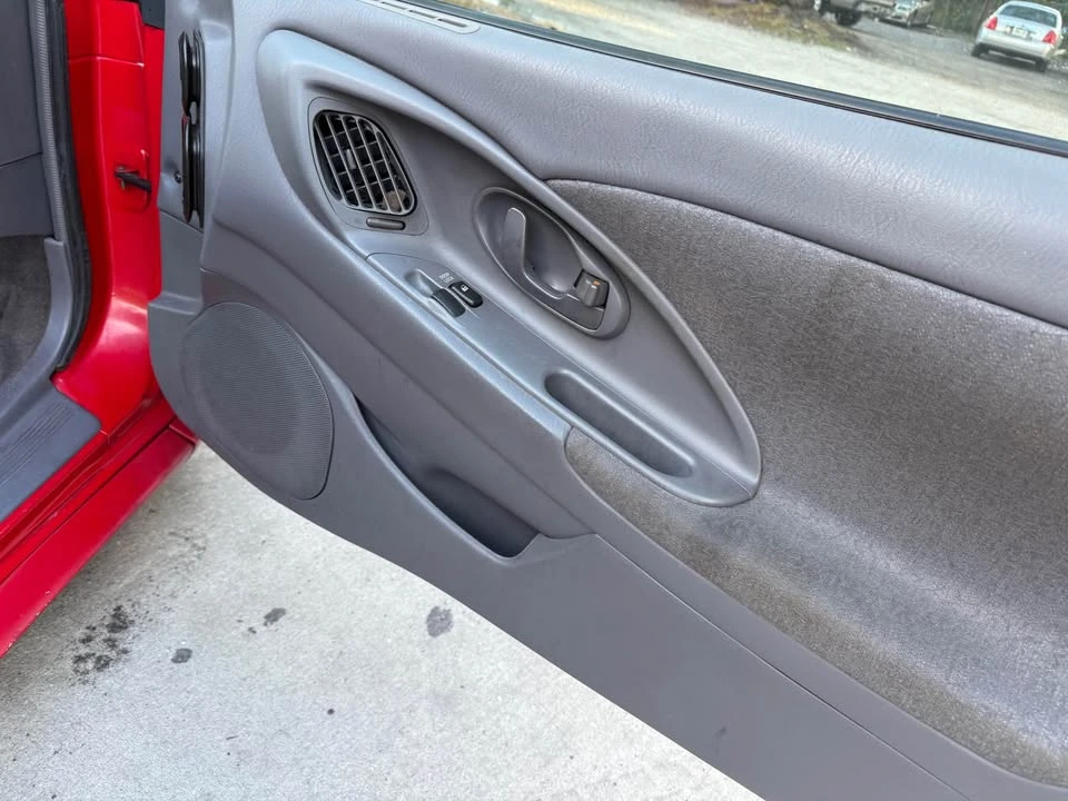 1996 Mitsubishi Eclipse 2nd Gen - Image 8 of 9