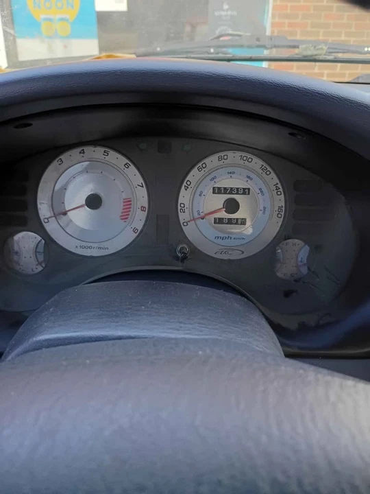1996 Mitsubishi Eclipse 2nd Gen - Image 5 of 11