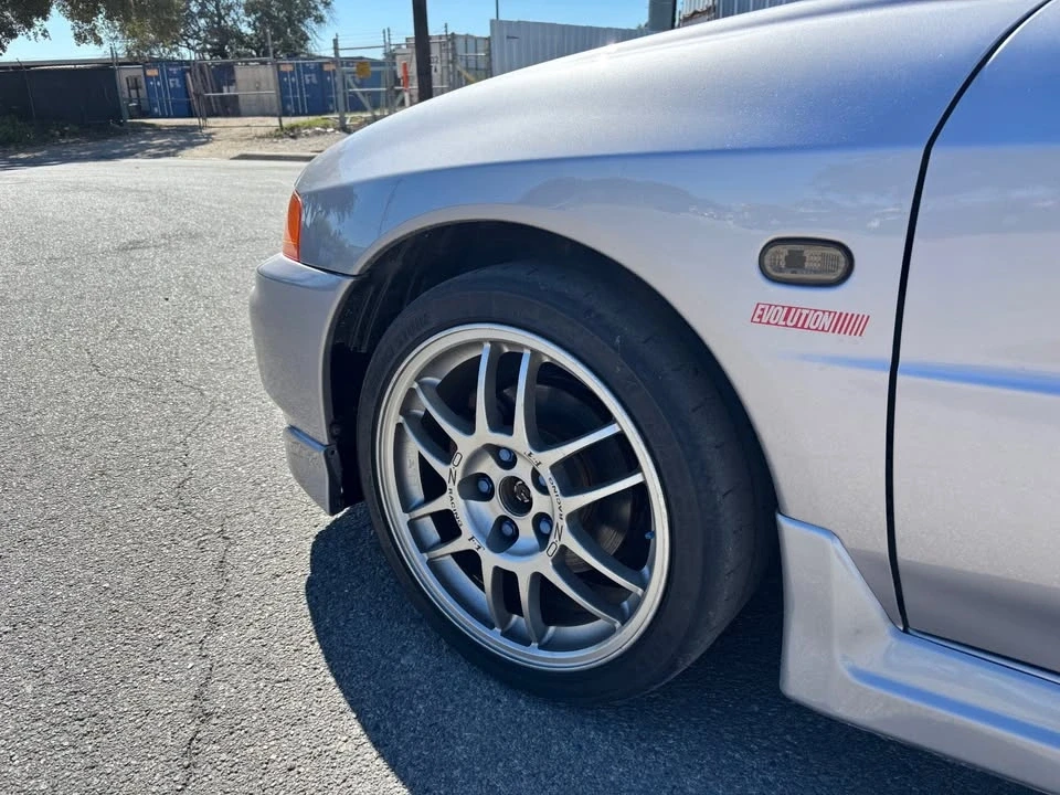 1996 Mitsubishi Lancer Evolution IV 6th Gen - Image 4 of 17