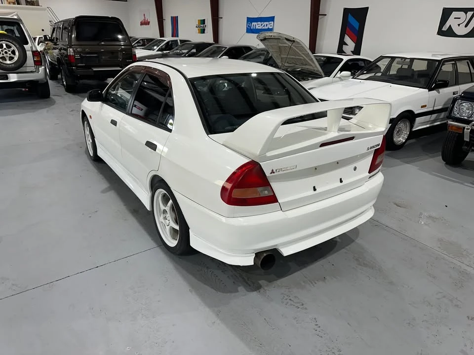 1996 Mitsubishi Lancer 7th Gen - Image 8 of 14
