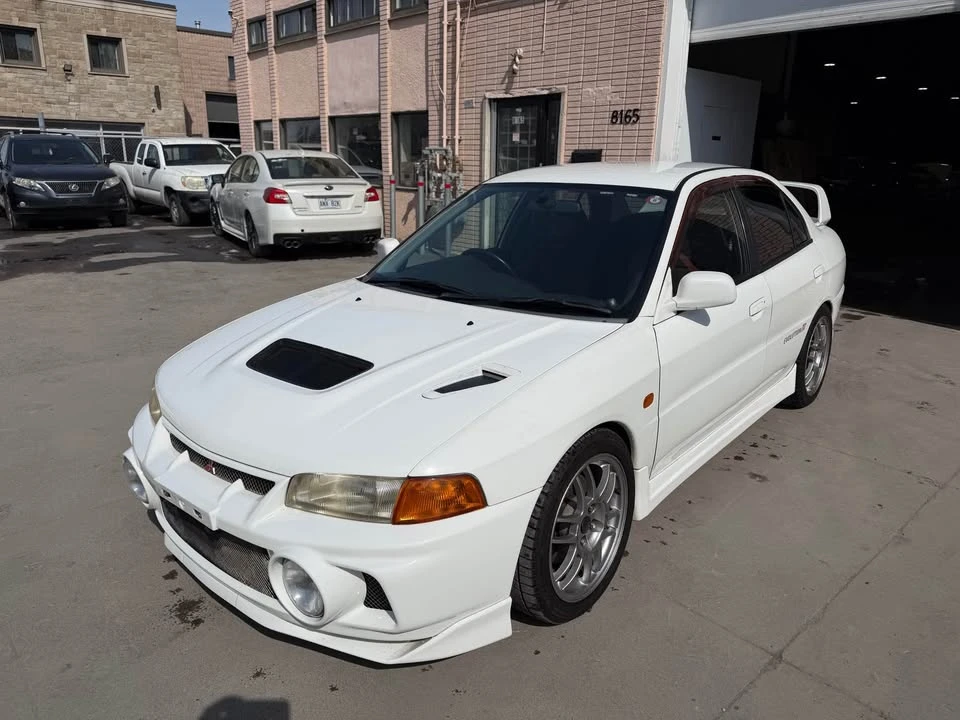 1996 Mitsubishi Lancer Evolution IV 6th Gen - Image 4 of 17