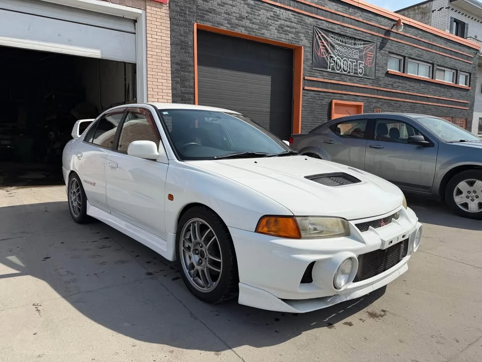 1996 Mitsubishi Lancer Evolution IV 6th Gen - Image 2 of 17