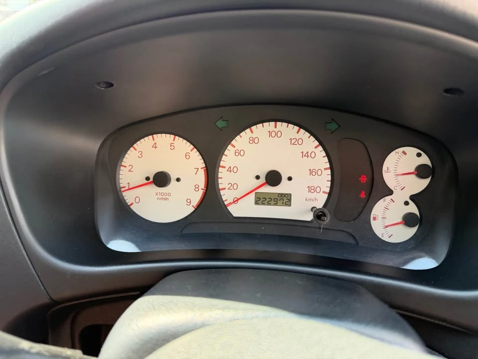 1996 Mitsubishi Lancer Evolution IV 6th Gen - Image 13 of 17