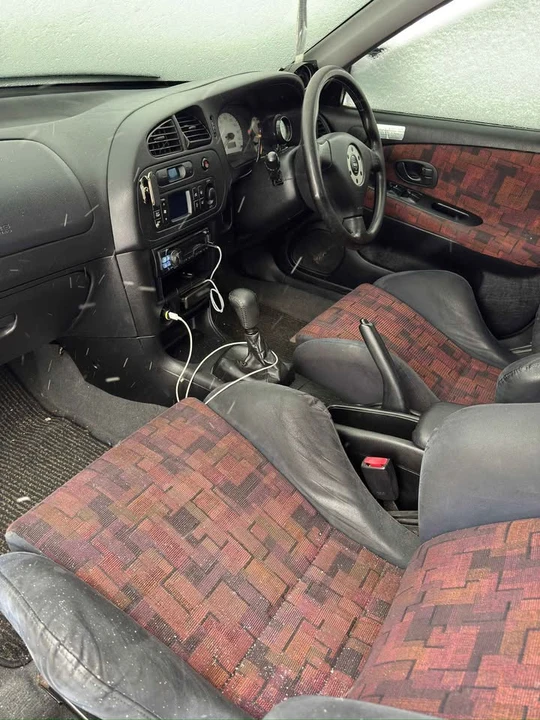 1996 Mitsubishi Lancer - Image 10 of 12