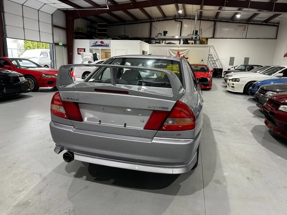 1996 Mitsubishi Lancer Evolution IV 6th Gen - Image 8 of 18