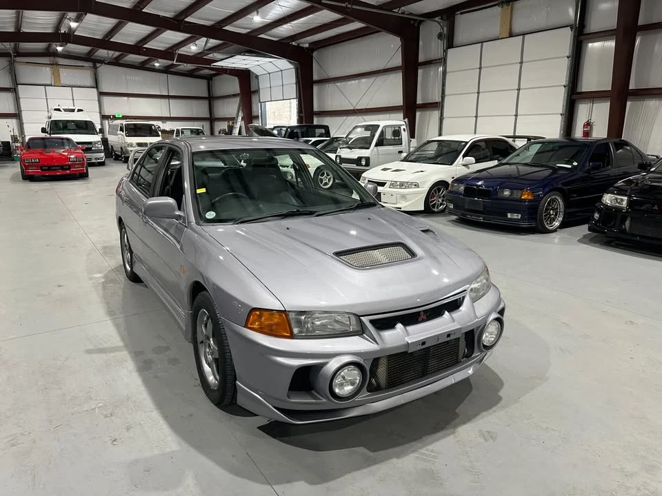 1996 Mitsubishi Lancer Evolution IV 6th Gen - Image 4 of 18