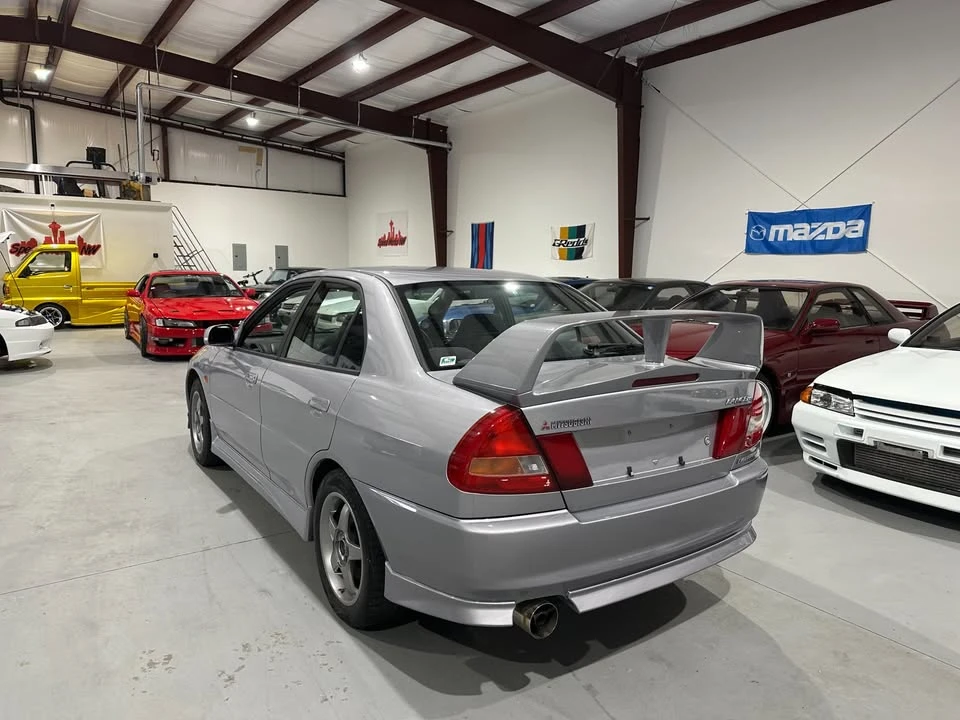 1996 Mitsubishi Lancer Evolution IV 6th Gen - Image 9 of 18