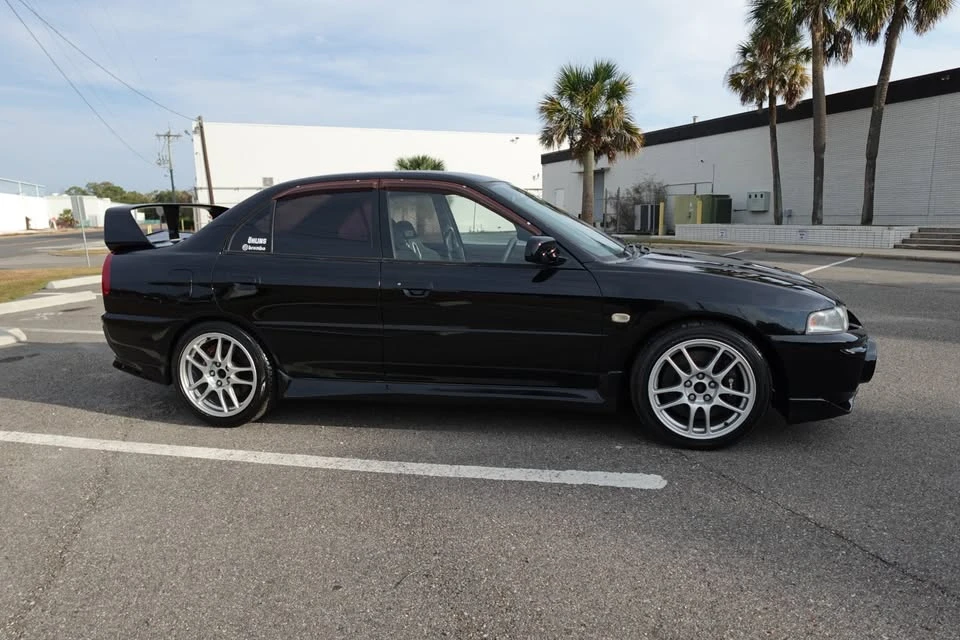 1996 Mitsubishi Lancer Evolution IV 6th Gen - Image 6 of 19