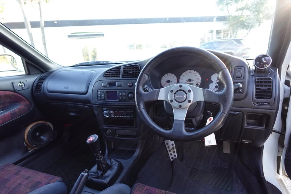 1996 Mitsubishi Lancer Evolution IV 6th Gen - Image 15 of 18