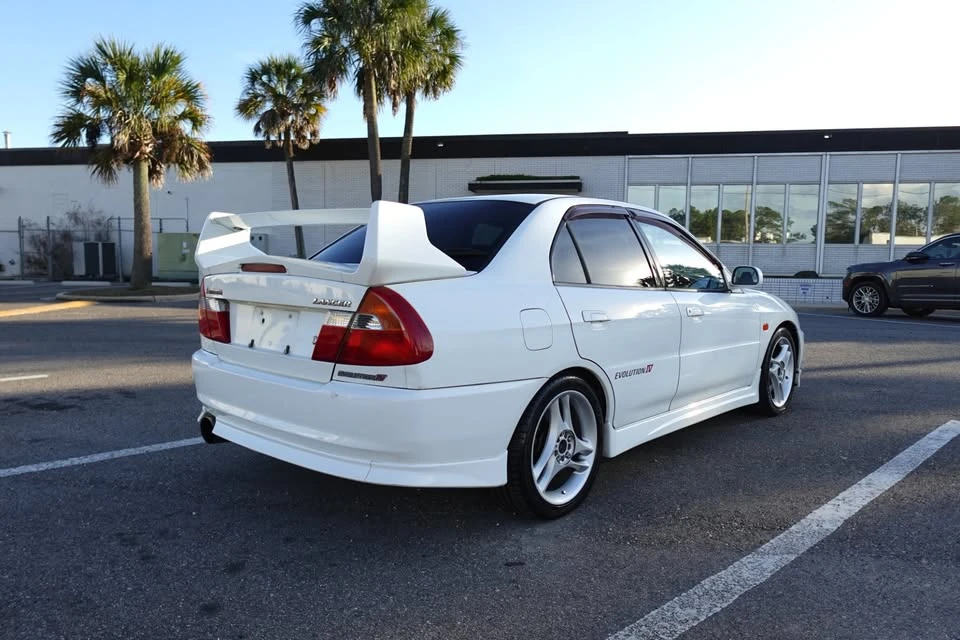 1996 Mitsubishi Lancer Evolution IV 6th Gen - Image 8 of 18