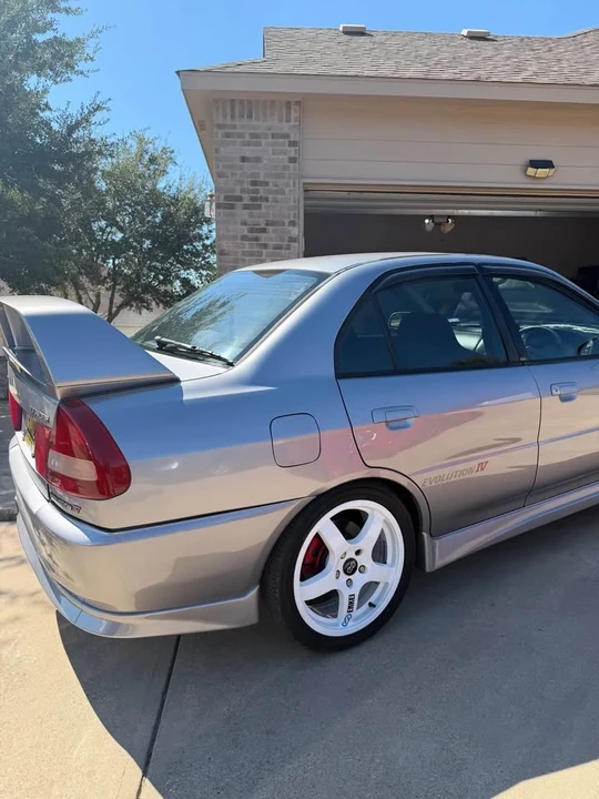 1996 Mitsubishi Lancer Evolution III 5th Gen - Image 8 of 11
