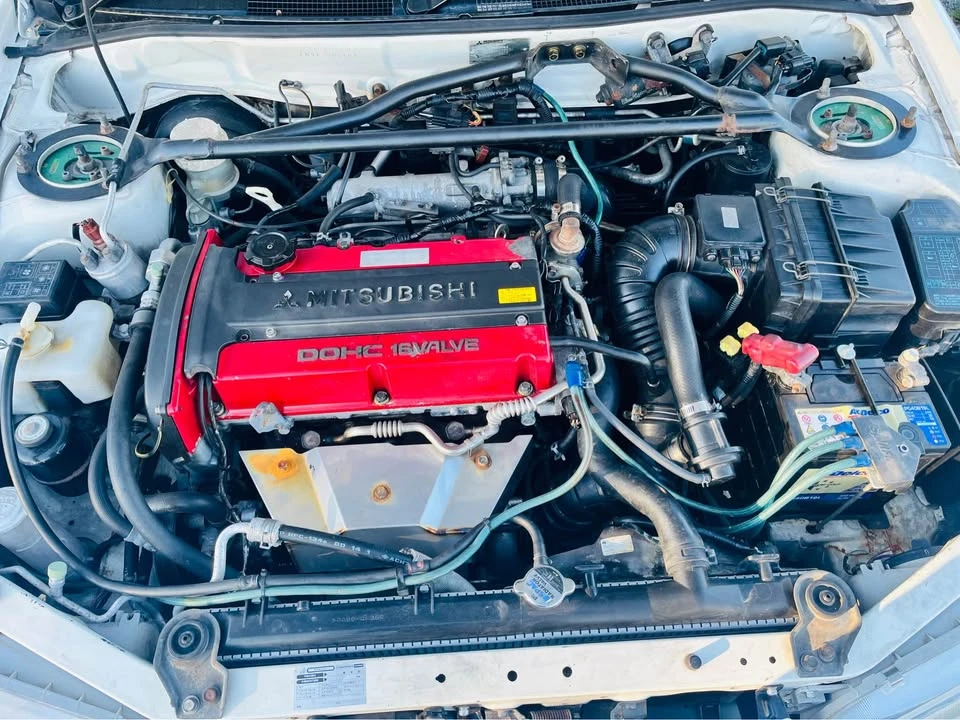 1996 Mitsubishi Lancer Evolution III 5th Gen - Image 8 of 10
