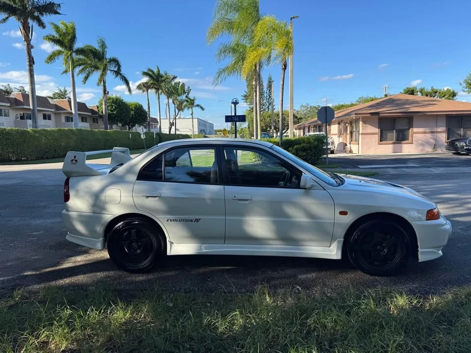 1996 Mitsubishi Lancer Evolution IV 6th Gen - Image 2 of 6