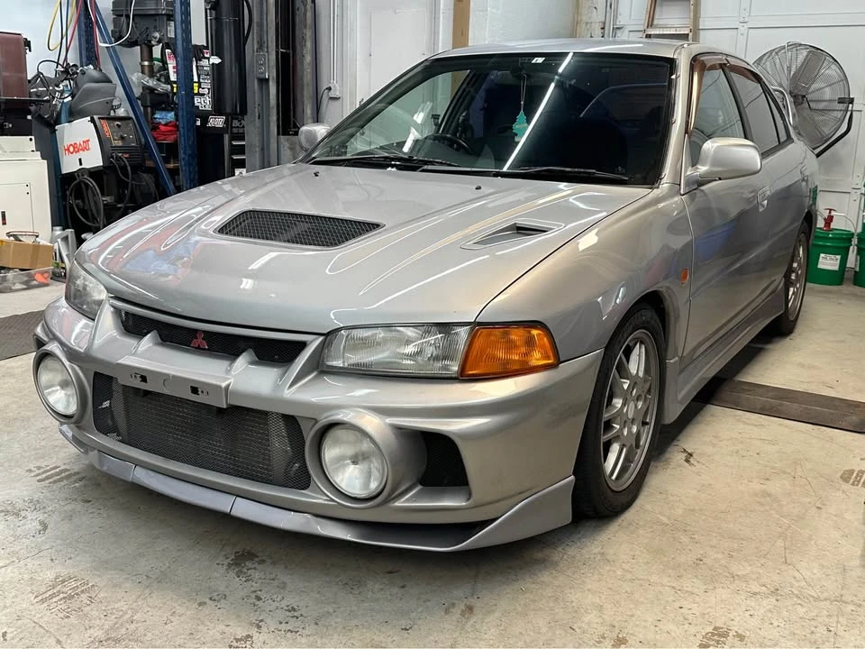 1996 Mitsubishi Lancer Evolution IV 6th Gen - Image 2 of 20