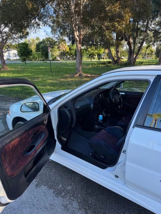 1996 Mitsubishi Lancer Evolution IV 6th Gen - Image 9 of 9
