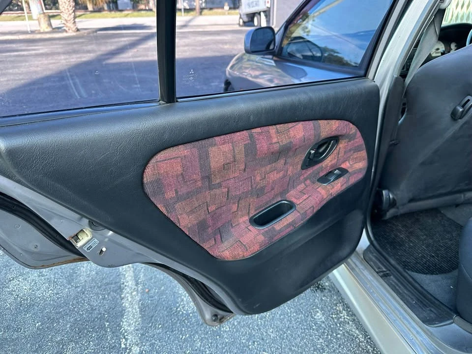 1996 Mitsubishi Lancer Evolution IV 6th Gen - Image 11 of 20