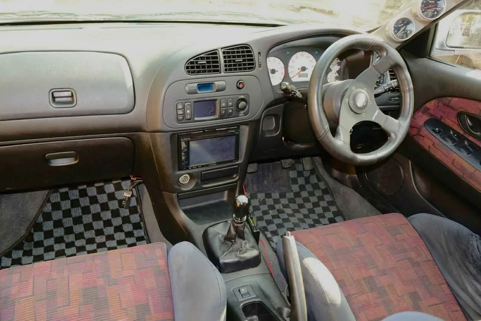 1996 Mitsubishi Lancer Evolution IV 6th Gen - Image 18 of 19