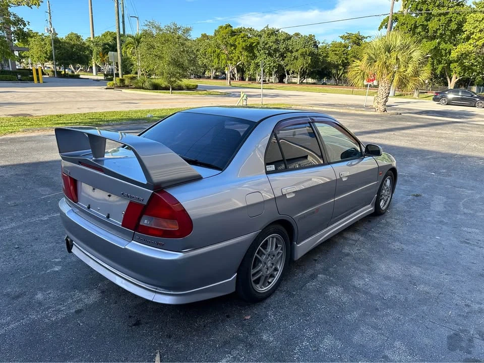 1996 Mitsubishi Lancer Evolution IV 6th Gen - Image 5 of 20