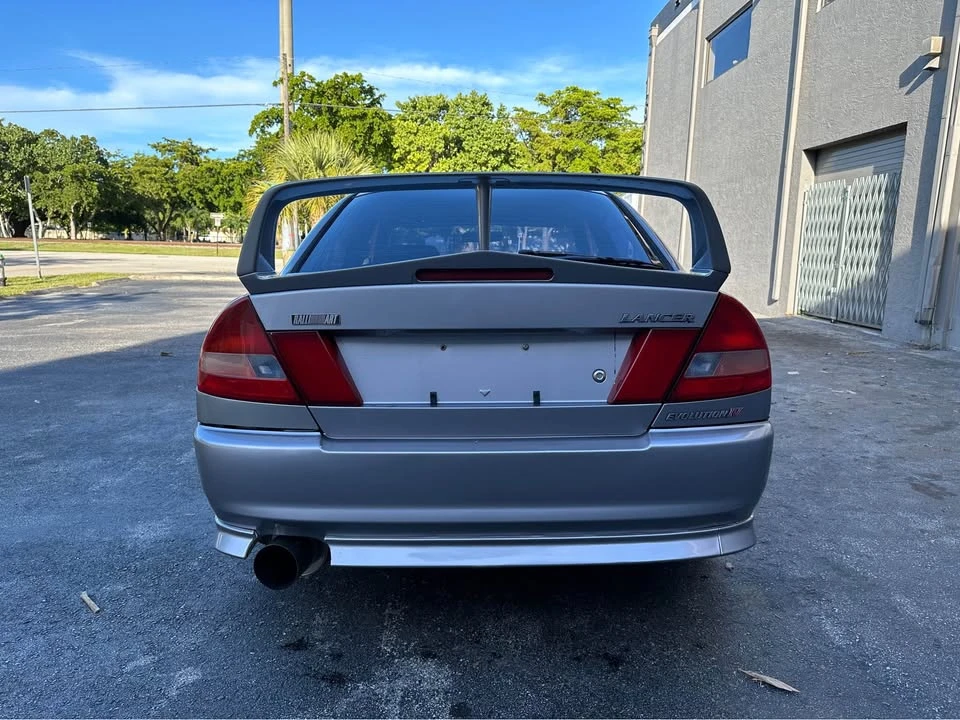 1996 Mitsubishi Lancer Evolution IV 6th Gen - Image 6 of 20