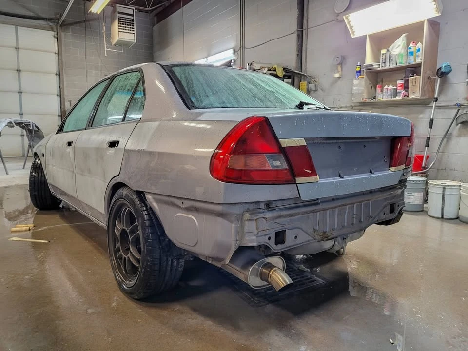 1996 Mitsubishi Lancer Evolution IV 6th Gen - Image 8 of 20