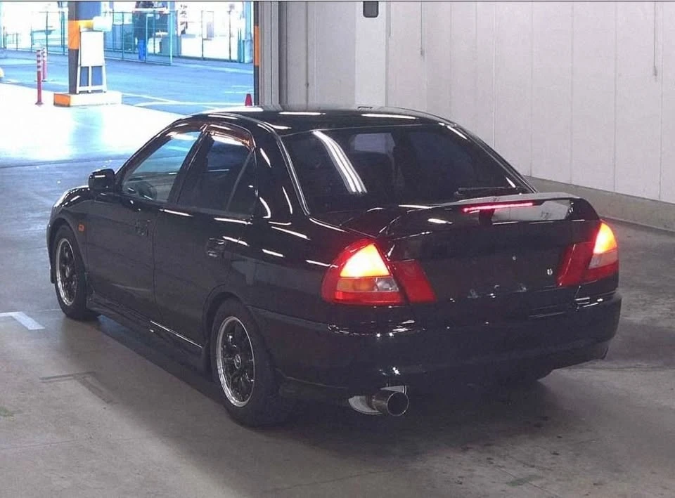 1996 Mitsubishi Lancer Evolution III 5th Gen - Image 3 of 5