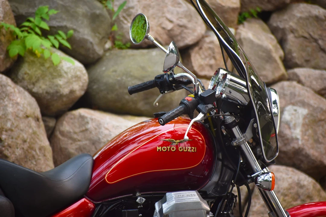 1996 Moto Guzzi - Image 26 of 31