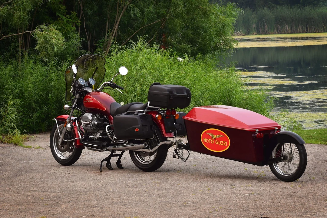 1996 Moto Guzzi - Image 11 of 31