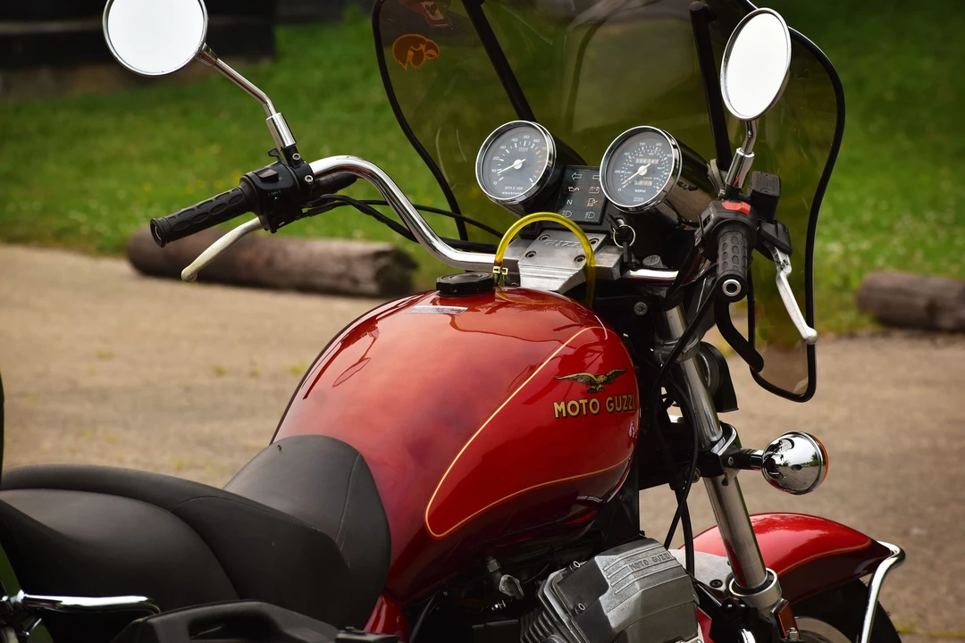 1996 Moto Guzzi - Image 31 of 31