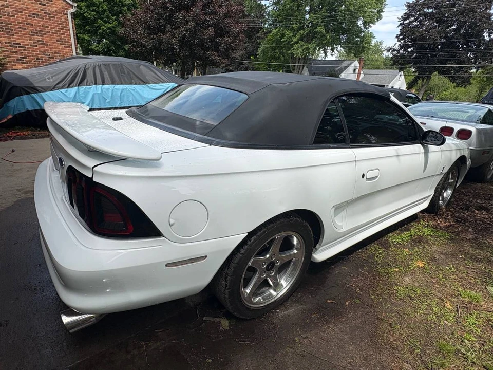 1996 Ford SN95 Mustang Cobra - Image 8 of 15