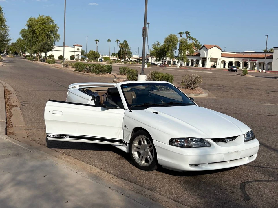 1996 Ford SN95 Mustang - Image 2 of 20
