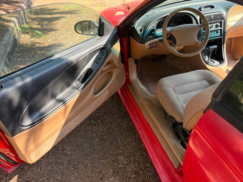 1996 Ford SN95 Mustang - Image 15 of 19