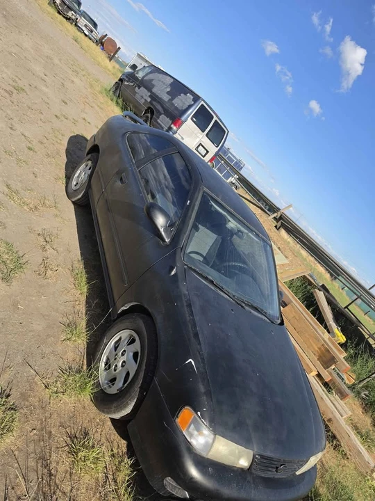 1996 Nissan Sentra 4th Gen - Image 2 of 8