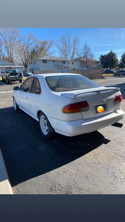 1996 Nissan Sentra 4th Gen - Image 5 of 9