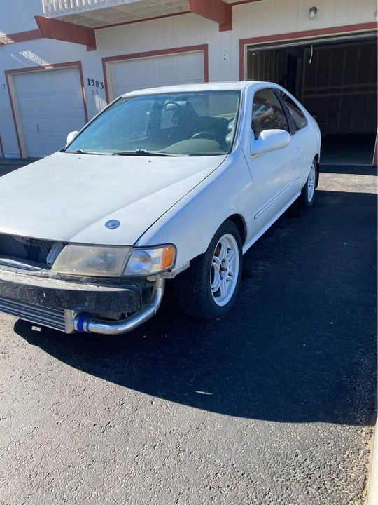 1996 Nissan Sentra 4th Gen - Image 2 of 9