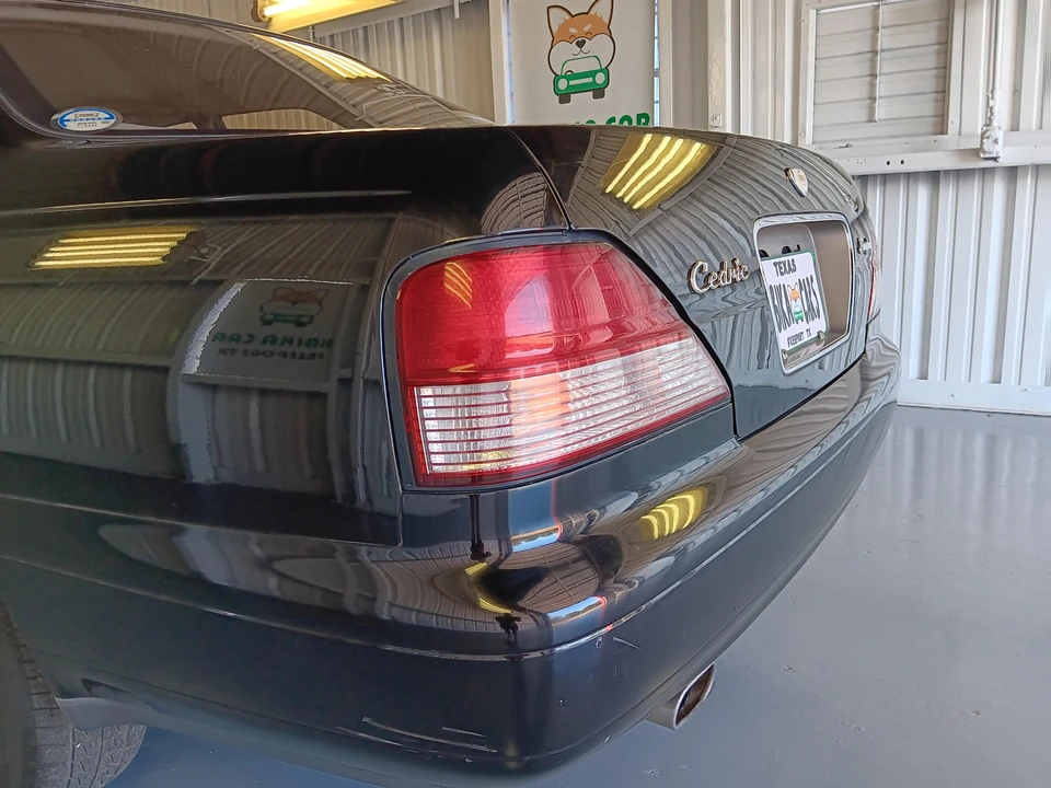 1996 Nissan Cedric 8th Gen - Image 21 of 31