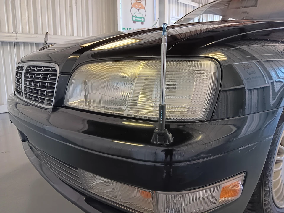 1996 Nissan Cedric 8th Gen - Image 19 of 31