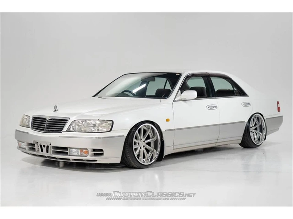 1996 Nissan Cima 3rd Gen - Image 16 of 31