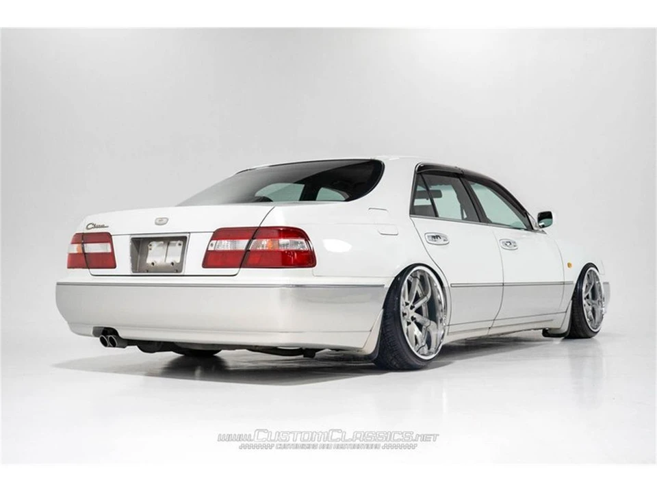 1996 Nissan Cima 3rd Gen - Image 26 of 31