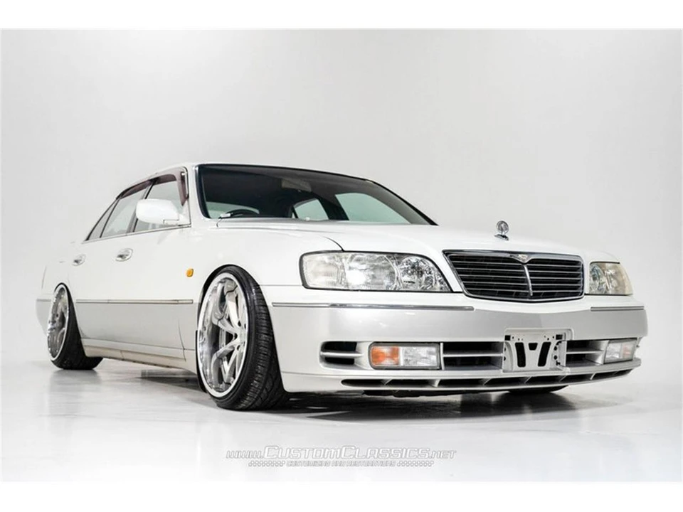 1996 Nissan Cima 3rd Gen - Image 18 of 31