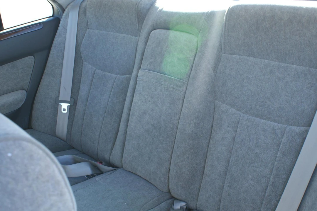 1996 Nissan Cima 3rd Gen - Image 14 of 15