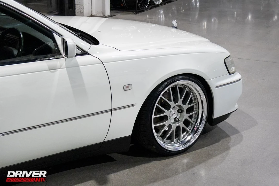 1996 Nissan Cima 3rd Gen - Image 26 of 27