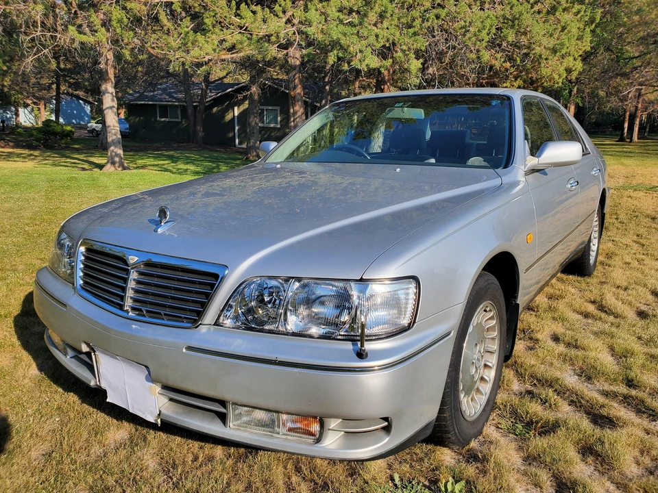 1996 Nissan Cima 3rd Gen - Image 10 of 31