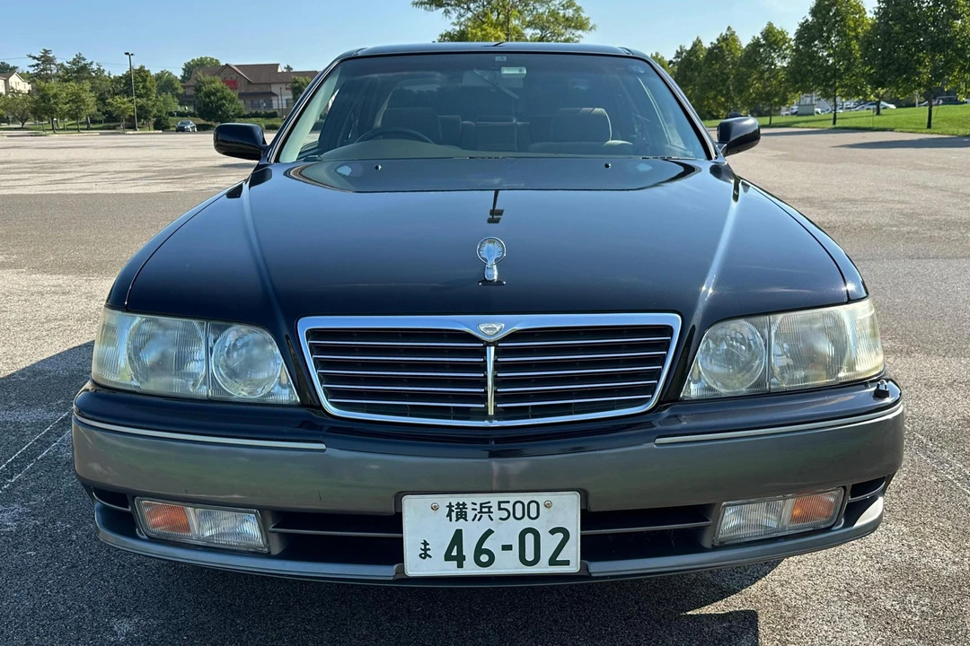 1996 Nissan Cima 3rd Gen - Image 2 of 31