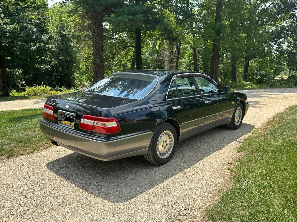 1996 Nissan Cima 3rd Gen - Image 14 of 31