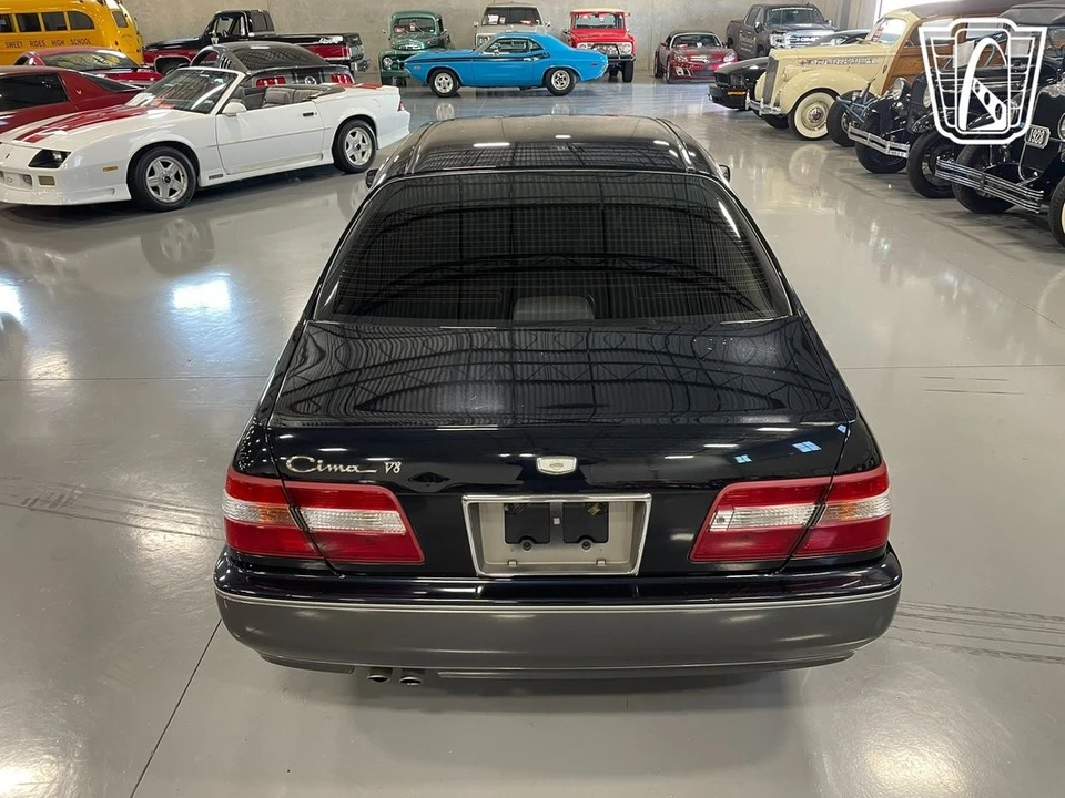 1996 Nissan Cima 3rd Gen - Image 10 of 12