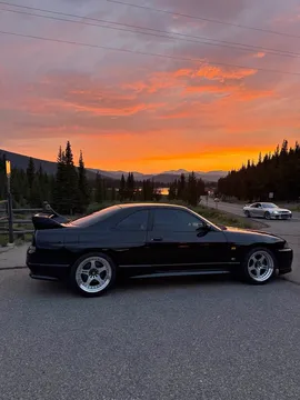 1996 Nissan GT-R