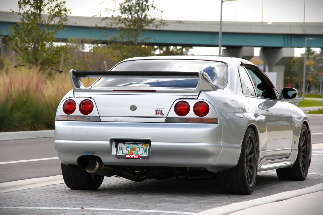 1996 Nissan R33 Skyline GT-R 9th Gen - Image 8 of 25