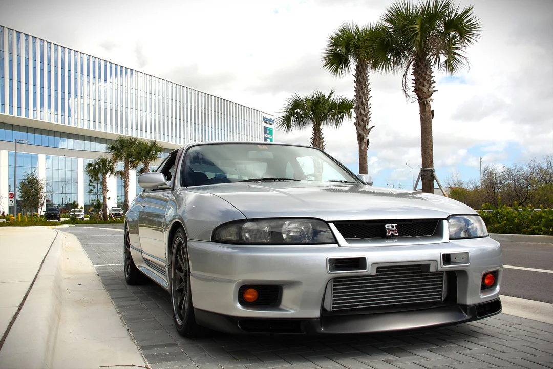 1996 Nissan R33 Skyline GT-R 9th Gen - Image 2 of 25