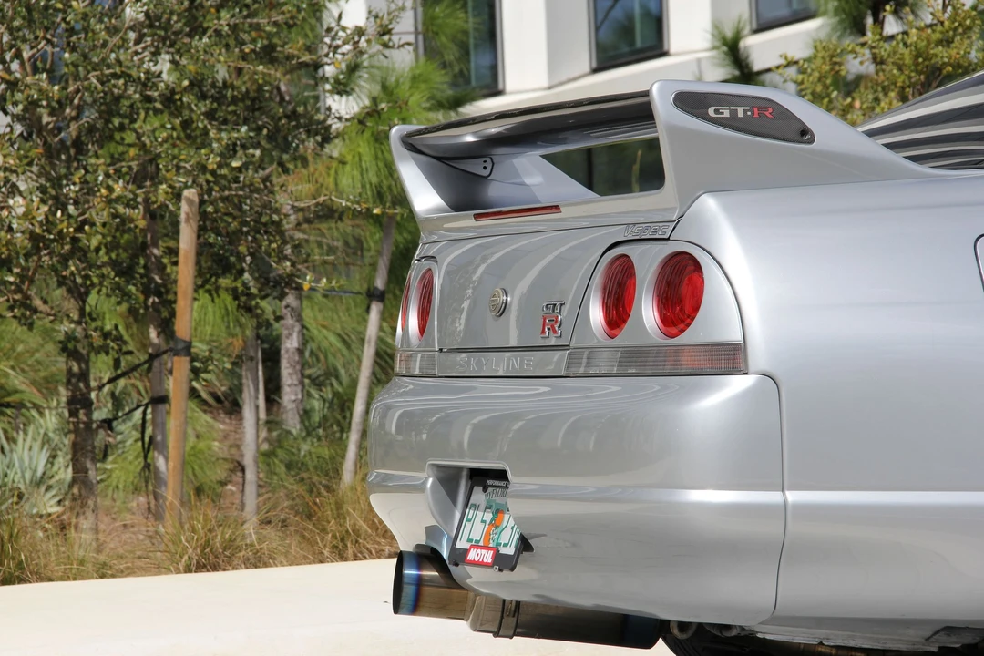 1996 Nissan R33 Skyline GT-R 9th Gen - Image 9 of 25